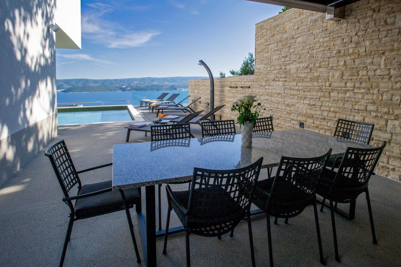 Villa Dispet With Heated Pool, Jacuzzi, Sauna And Cinema 塞莱纳 外观 照片