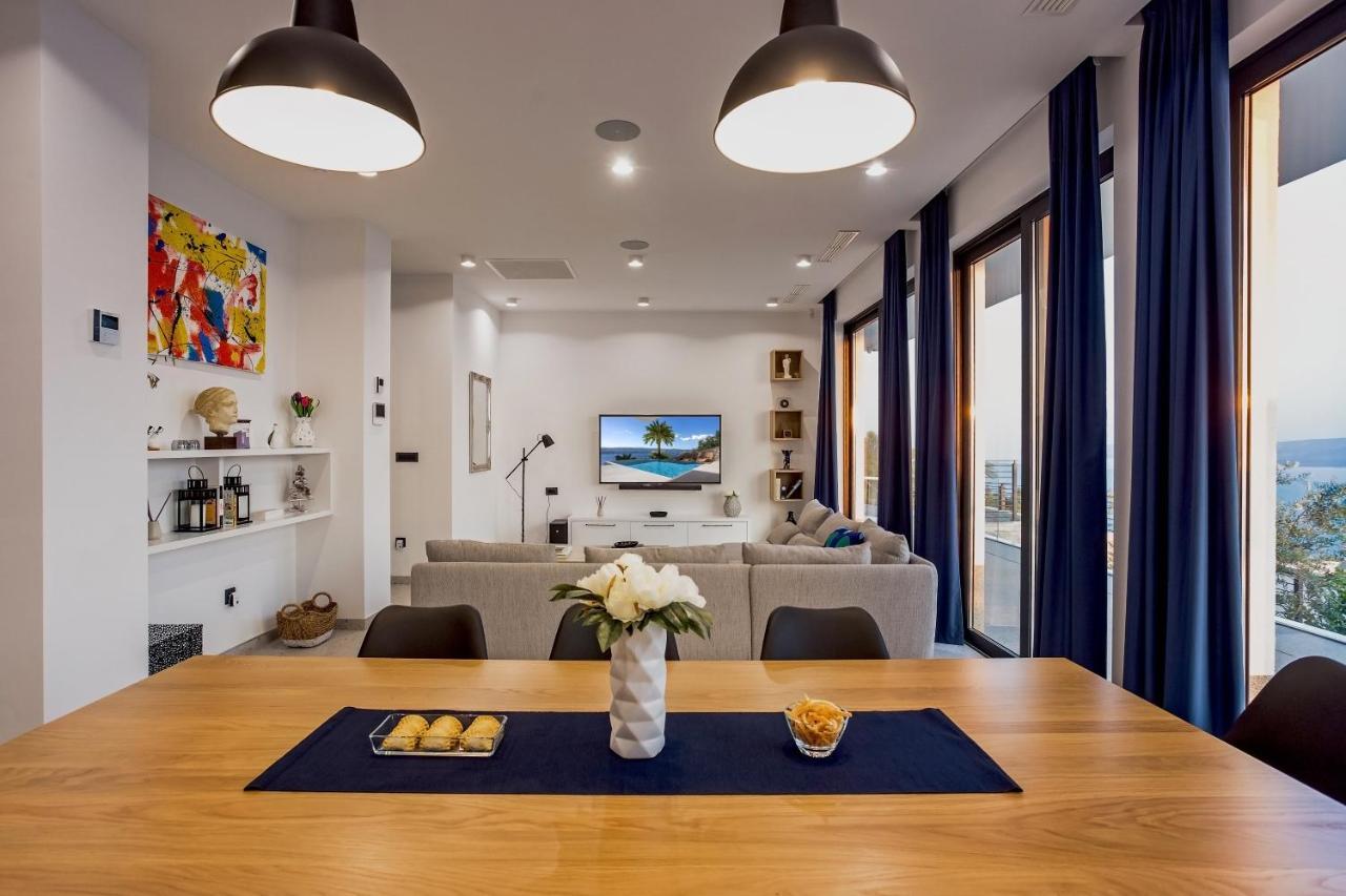Villa Dispet With Heated Pool, Jacuzzi, Sauna And Cinema 塞莱纳 外观 照片