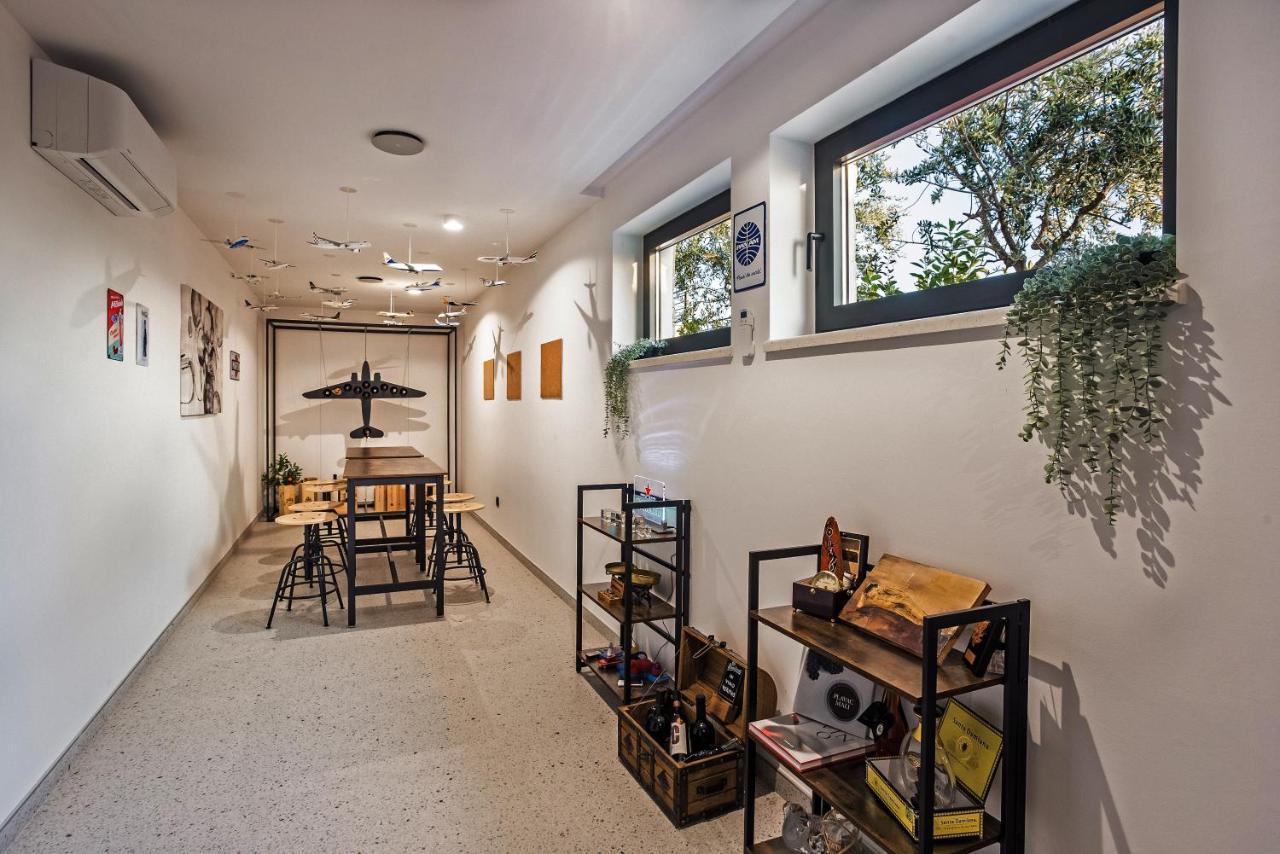 Villa Dispet With Heated Pool, Jacuzzi, Sauna And Cinema 塞莱纳 外观 照片